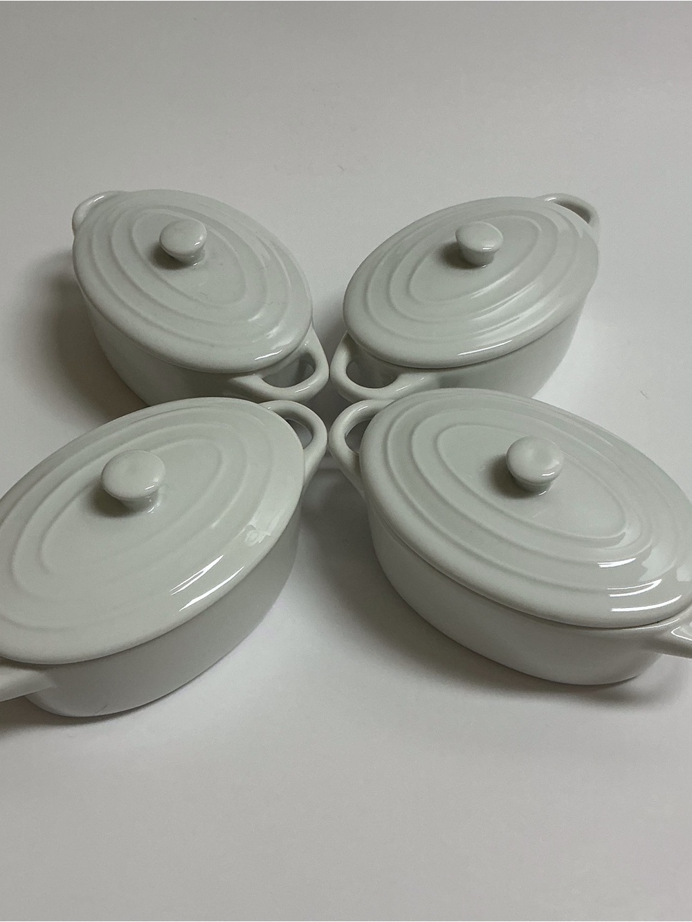 Pier 1 White Baking Dish SET OF 4 Lids 7.5 oz Minicocotte Souffle Ramekin Bakers